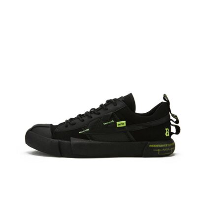 Warrior "RESISTANCE IS FUTILE"回雁无效电阻 A442G Genuine Low Casual Shoes - Black/Green